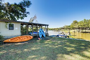 Lake Livingston Home w/ Dock & Deck!