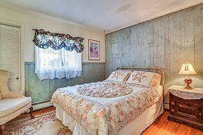 Ellis River Cottage ~ 3 Mi to Attitash Mountain!