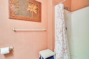 Ellis River Cottage ~ 3 Mi to Attitash Mountain!