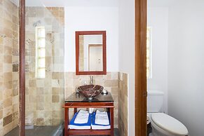 Touch Of Class Estate 5 Bedroom Estate