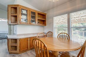 4 Mi to State Park: Peaceful Rockport Home w/ Yard