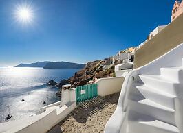 Holiday villa in Oía Greece