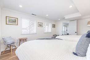 Quaint Homeaway Near Trails and ski Resorts