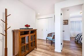 Quaint Homeaway Near Trails and ski Resorts