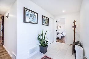 Quaint Homeaway Near Trails and ski Resorts