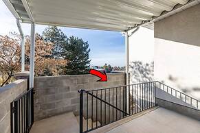 Quaint Homeaway Near Trails and ski Resorts