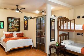 Deluxe Private Villa with Pool