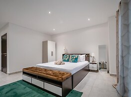 Signature Luxury Apartments