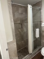 Palace Inn I-45 & Bellfort