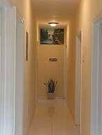 RUNTINGS HIDEAWAY STAY NOMPREL ROAD NEGRIL