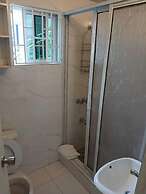 RUNTINGS HIDEAWAY STAY NOMPREL ROAD NEGRIL