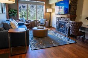 Stoneridge Resort - Mountain View - Pool & Hot Tub