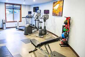 Stoneridge Resort - Mountain View - Pool & Hot Tub