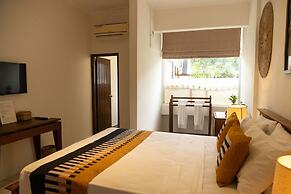 Neevana Hotel Hikkaduwa