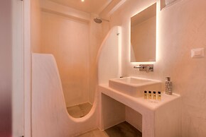 The Muses of Santorini