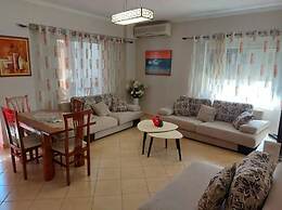 Bral 8 Luxury Seaview Apt