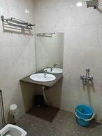 Kusum Hotel And Restaurant