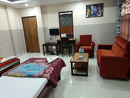 Kusum Hotel And Restaurant