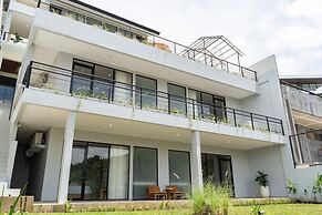 JadenHill CityView 8BR Villa Heated Pool+Movieroom