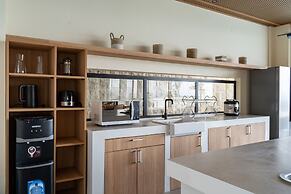 JadenHill CityView 8BR Villa Heated Pool+Movieroom