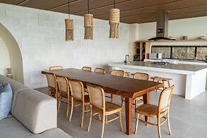 JadenHill CityView 8BR Villa Heated Pool+Movieroom