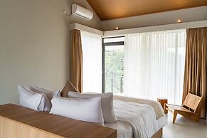 JadenHill CityView 8BR Villa Heated Pool+Movieroom