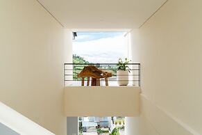 JadenHill CityView 8BR Villa Heated Pool+Movieroom