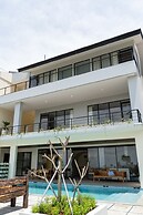 JadenHill CityView 8BR Villa Heated Pool+Movieroom