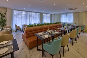 Grand Continent Hebbal a Sarovar Portico Affiliate Hotel