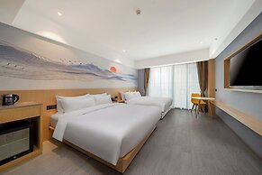 Baiyun Airport Coco Hotel