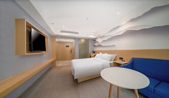 Baiyun Airport Coco Hotel