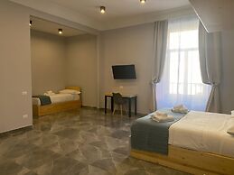 Be Italian Flat Sanfelice