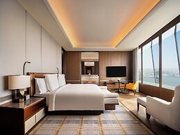 Four Seasons Hotel Dalian