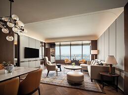 Four Seasons Hotel Dalian