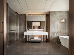 Four Seasons Hotel Dalian