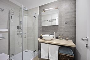 Urban loft next to the beach