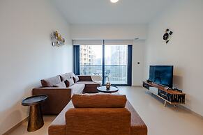 SuperHost - Downtown Gem: 1BR Apartment at Act One l Act Two