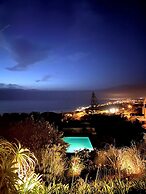 Casa da Praia - Beachfront Private Pool