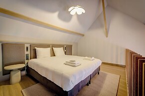 SEPHS Hotel