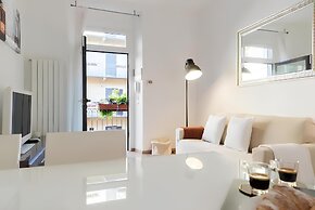 Charming Sempione Apartment