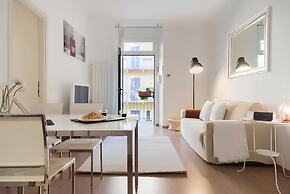 Charming Sempione Apartment