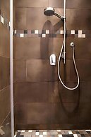 Charming Sempione Apartment