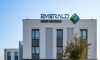 Emerald Green Residence