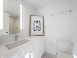 Soho Suites Yorkville