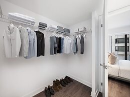 Soho Suites Yorkville