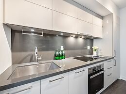 Soho Suites Yorkville