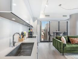 Soho Suites Yorkville