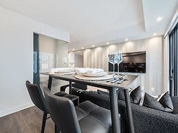 Soho Suites Yorkville