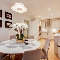 Tranquil 4-bed Oasis Modern Chic