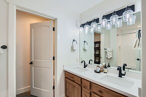 Moose Lodge Retreat In Park City! Walk To The Slopes! 2 Bedroom Condo 